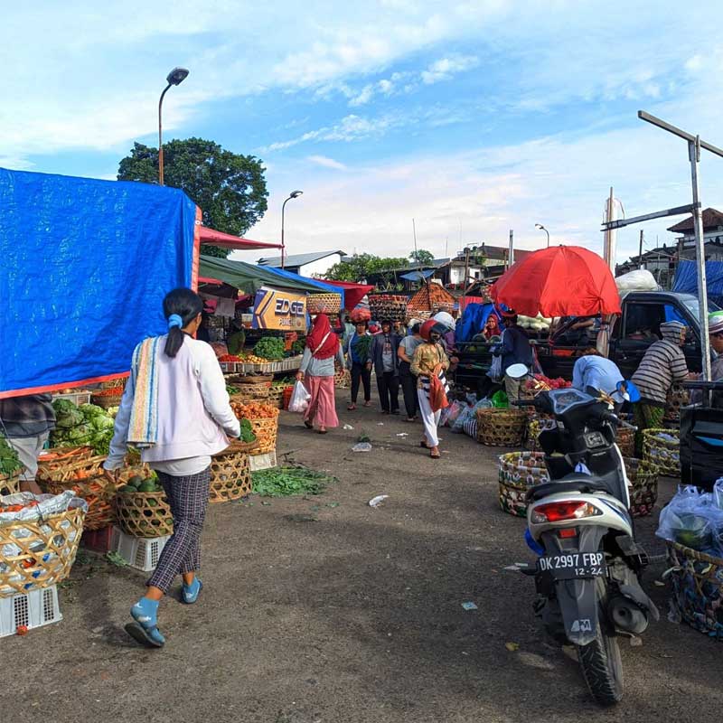 marche-pasar-badung-bali