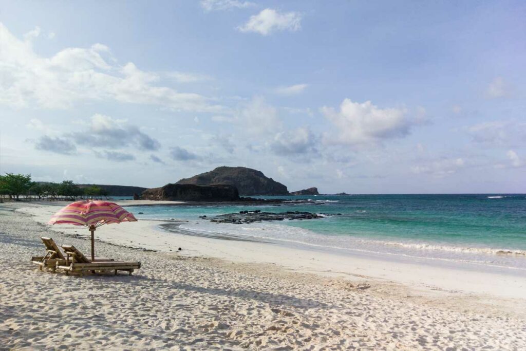 plage-tanjung-aan-lombok